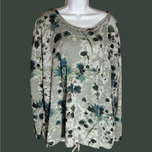 Cj banks long sleeved pullover